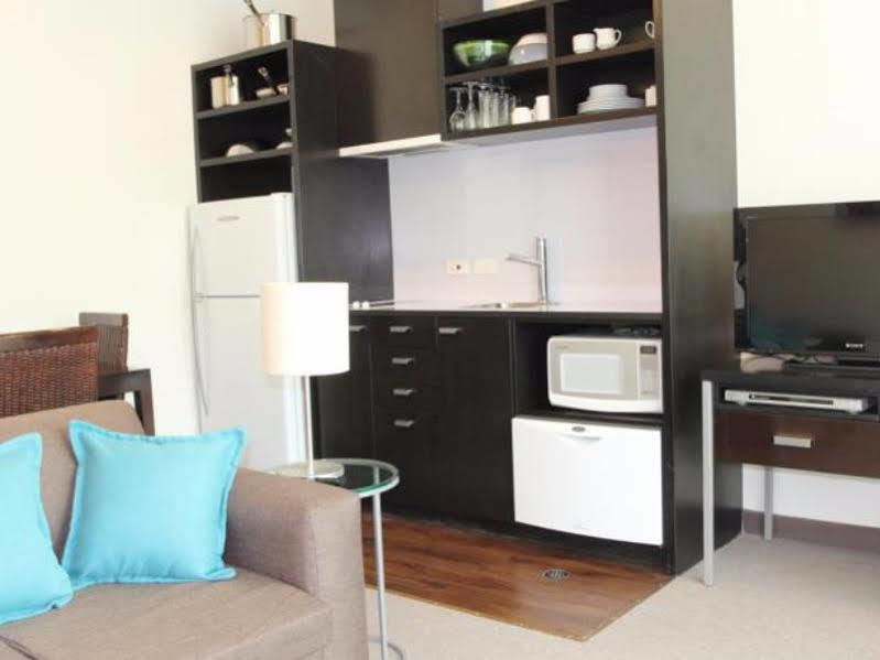 Quest Suva Aparthotel Kültér fotó
